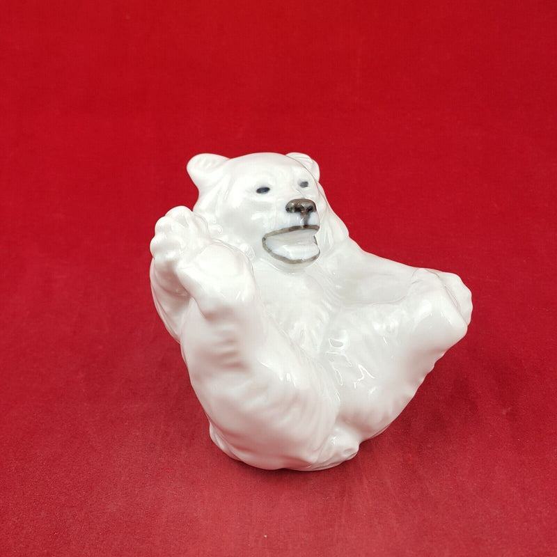 Royal Copenhagen 247 - White Polar Bear Cub Figurine - 7562 RCH