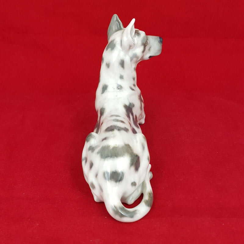 Great Dane Dog Signed - Royal Copenhagen Figurine 1679 - Denmark - RCH 5498