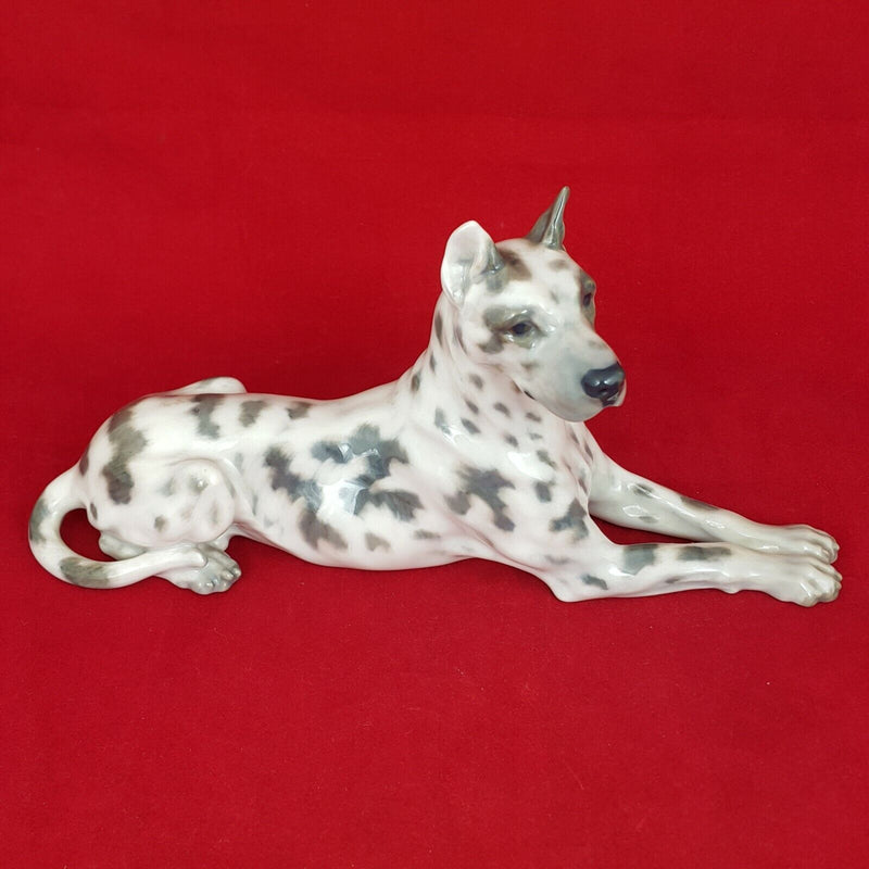 Great Dane Dog Signed - Royal Copenhagen Figurine 1679 - Denmark - RCH 5498