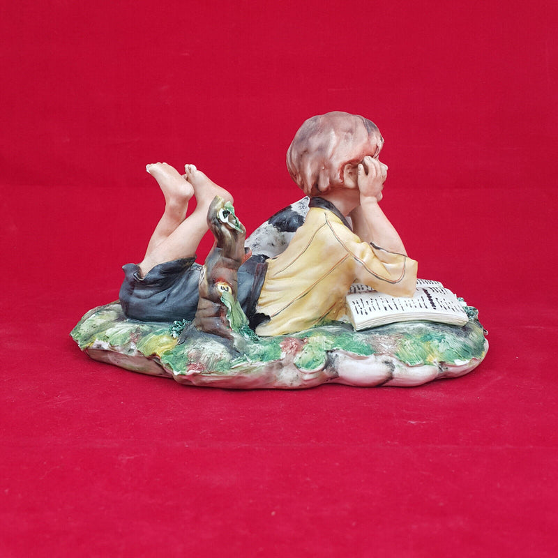 Capodimonte Figurine Milio - Boy Reading Book with Dog (small chip)