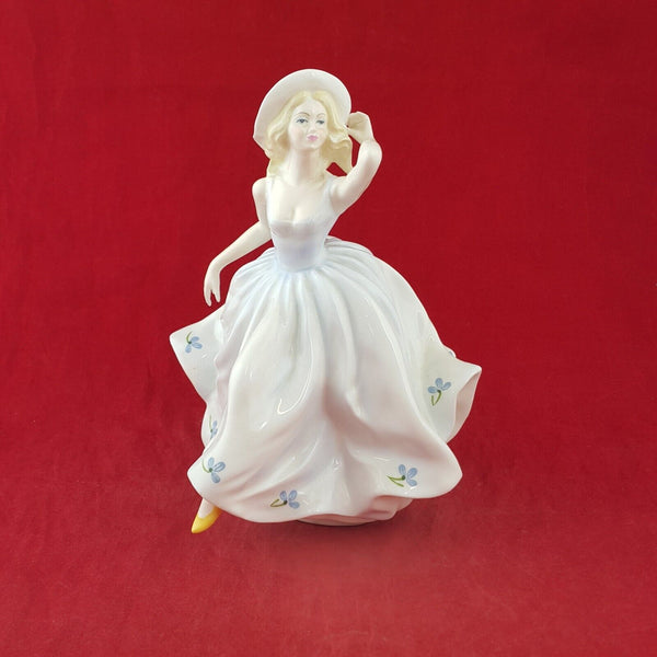 Coalport Figurine Ladies of Fashion Debbie - 8867 CP