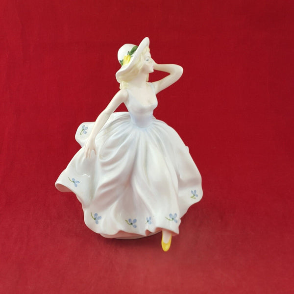 Coalport Figurine Ladies of Fashion Debbie - 8867 CP