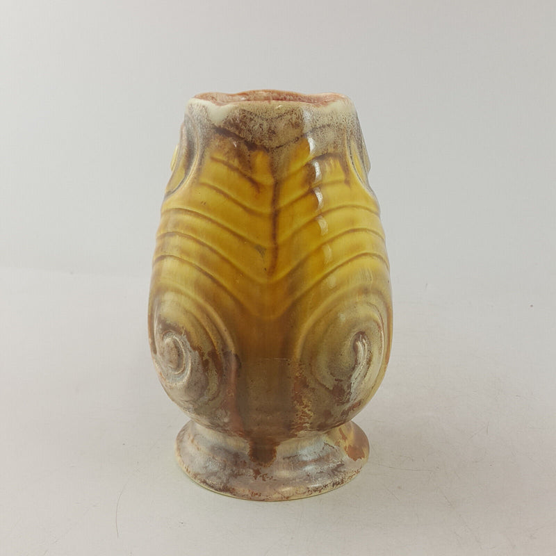 Sylvac - Vintage Swirl Pattern Vase 675 - OP 3530