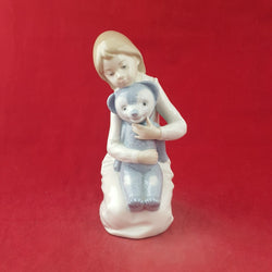 Nao by Lladro Porcelain Figurine Girl With Teddy Bear - 8884 L/N