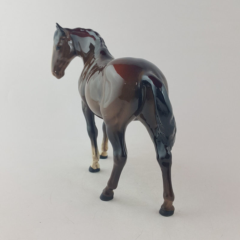 Beswick Horse Figurine 976 Mare (Facing Left) - 8895 BSK