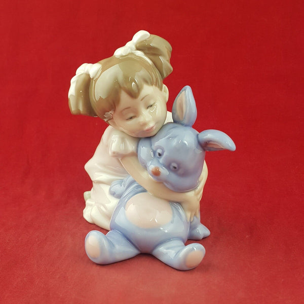 Nao by Lladro Porcelain 1263 I love You So Much / Girl With Bunny Rabbit - 8887