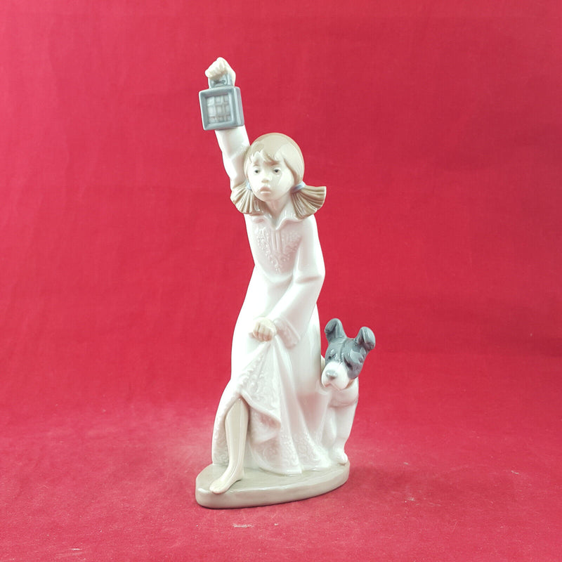 Nao By Lladro Figurine - Who’s There? 0111 | Girl With Dog & Lantern - L/N 3495