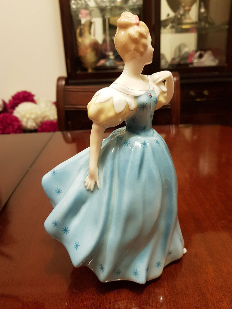 HN 2178 Royal Doulton Figure Enchantment