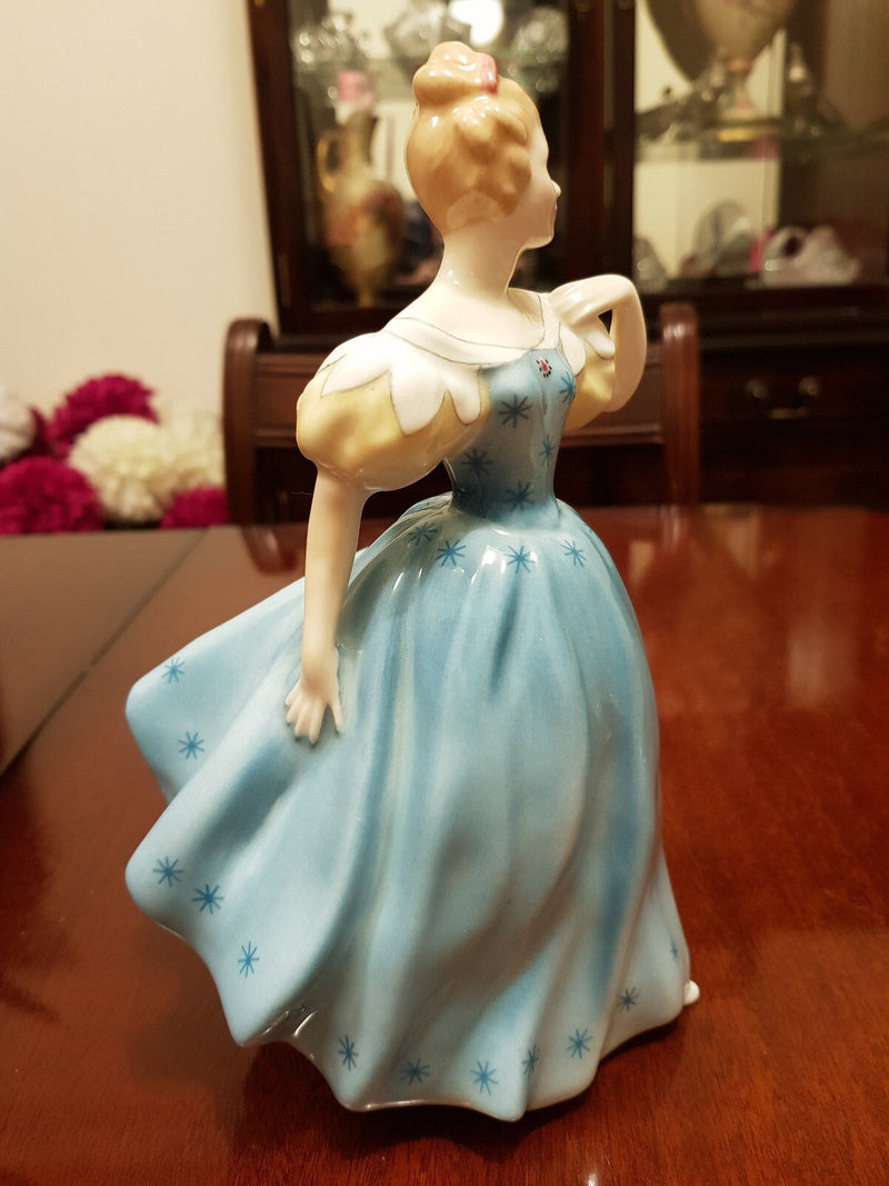 HN 2178 Royal Doulton Figure Enchantment