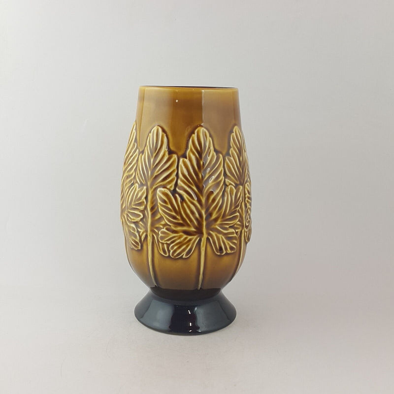 Sylvac - Vintage Vase 4206 - 8902 O/A