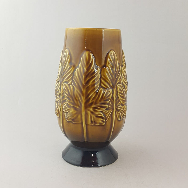 Sylvac - Vintage Vase 4206 - 8902 O/A