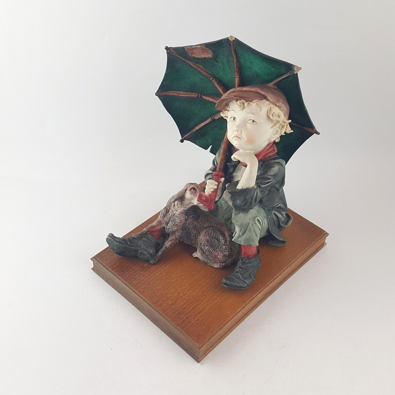 Capodimonte Giuseppe Armani - Boy Holding Umbrella Sitting With A Dog - OA 3543