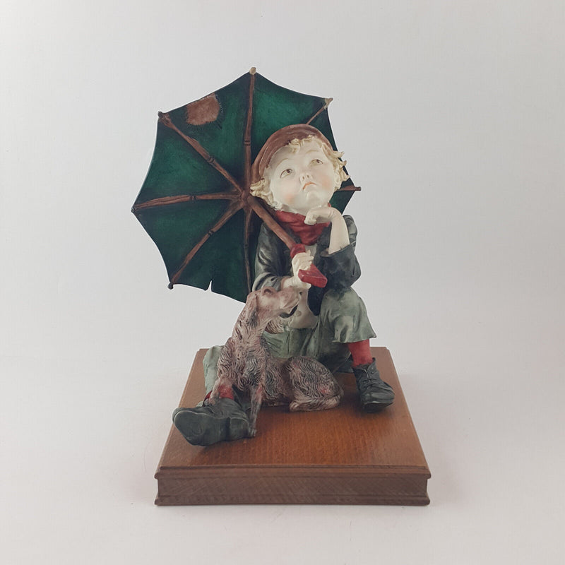 Capodimonte Giuseppe Armani - Boy Holding Umbrella Sitting With A Dog - OA 3543