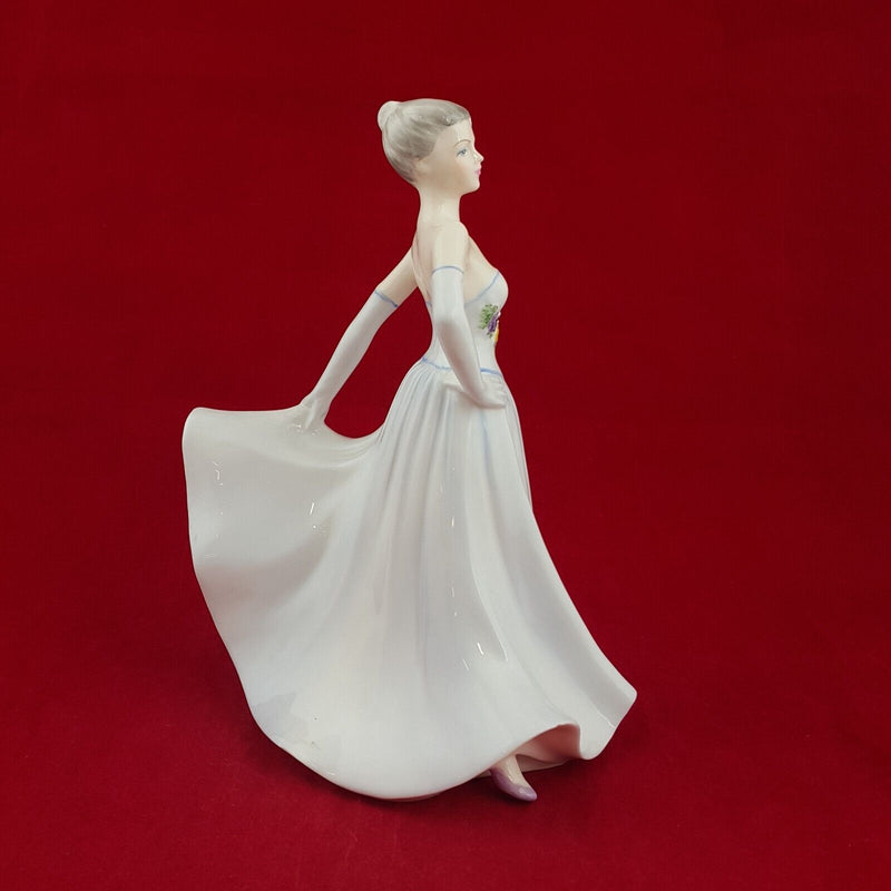 Coalport Figurine Ladies of Fashion Honor - Chipped - 6770 CP