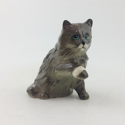 Royal Doulton Animals - Kitten With Bandaged Paw - RD 3612