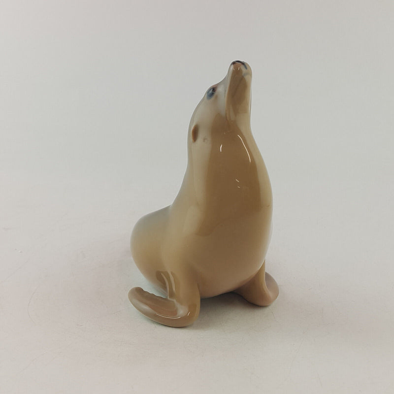 Royal Copenhagen - Sea Lion Looking Up 1441 - RCH 2323