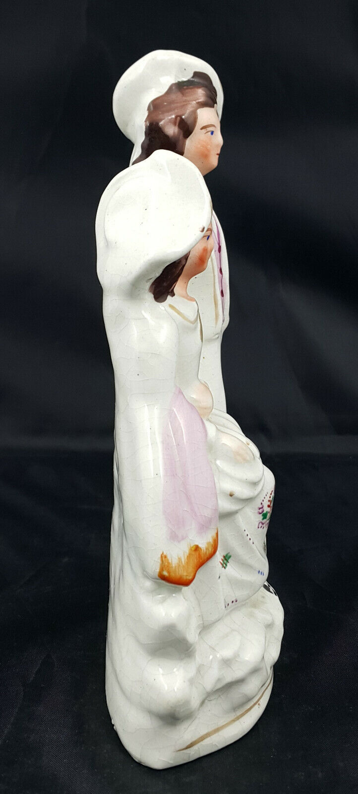 Staffordshire Flatback Figurine Beautiful Couple - Crack