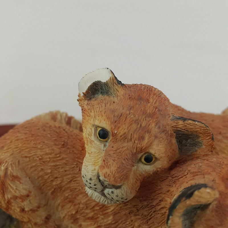 Border Fine Arts Figurine Lion Cubs (Damaged) - 7242 BFA