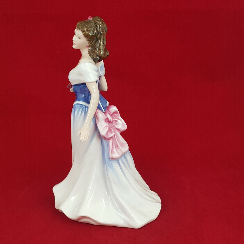 Royal Doulton Figurine HN3754 - For You -  5736 RD