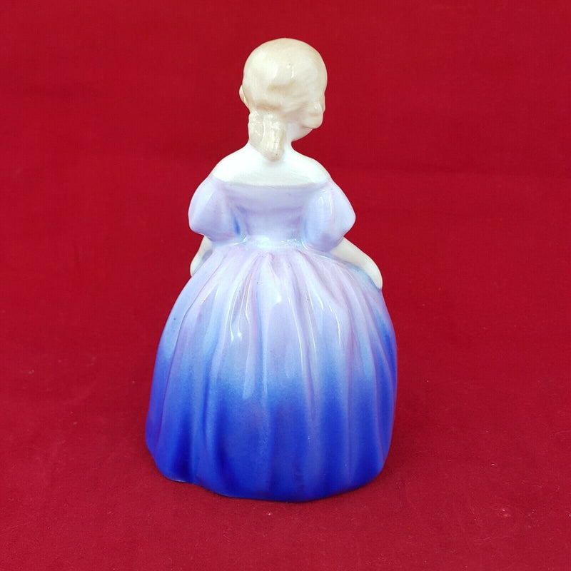 Royal Doulton Figurine Marie HN1370 - RD 5478