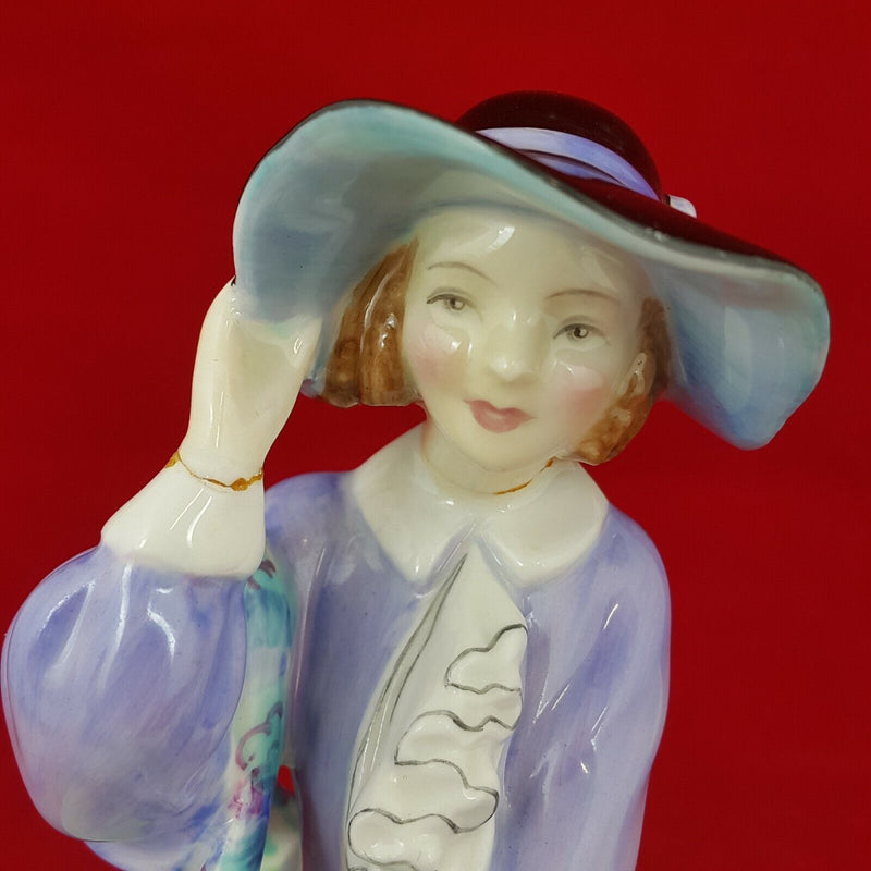 Royal Doulton Figurine HN1833 - Top O’ The Hill (Restored) - 6143 RD