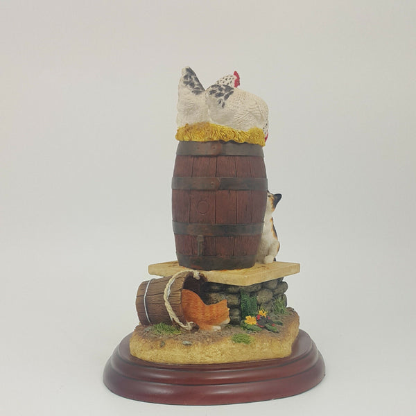 Border Fine Arts - Kitten Capers A2681 (with Wooden Base)