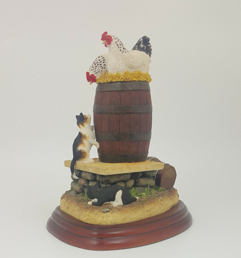 Border Fine Arts - Kitten Capers A2681 (with Wooden Base)