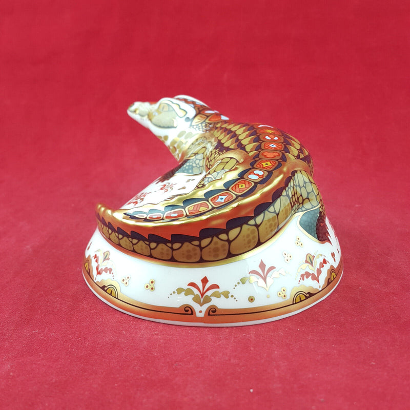 Royal Crown Derby - Crocodile Paperweight (Gold Stopper with CoA) - RCD 3101