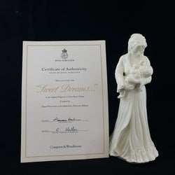 Royal Worcester Figurine - Sweet Dreams with COA (damaged) - 6719 RW