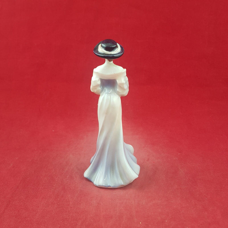 Coalport Figurine Debutantes Thank You - 9001 CP