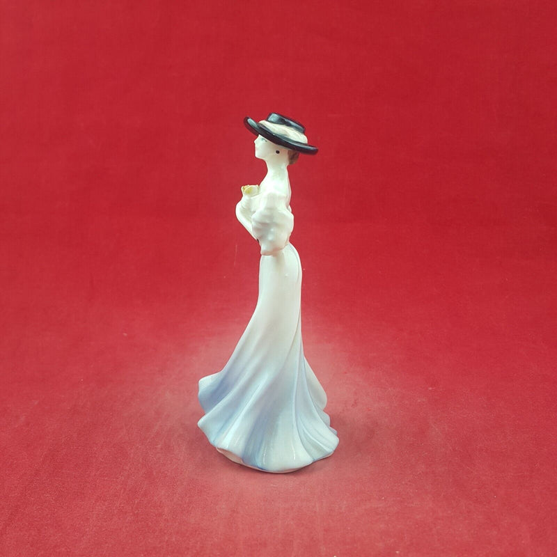 Coalport Figurine Debutantes Thank You - 9001 CP