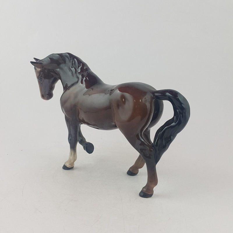 Beswick Horses Figurine 855 Stocky Jogging Mare Version 3 - 9020 BSK