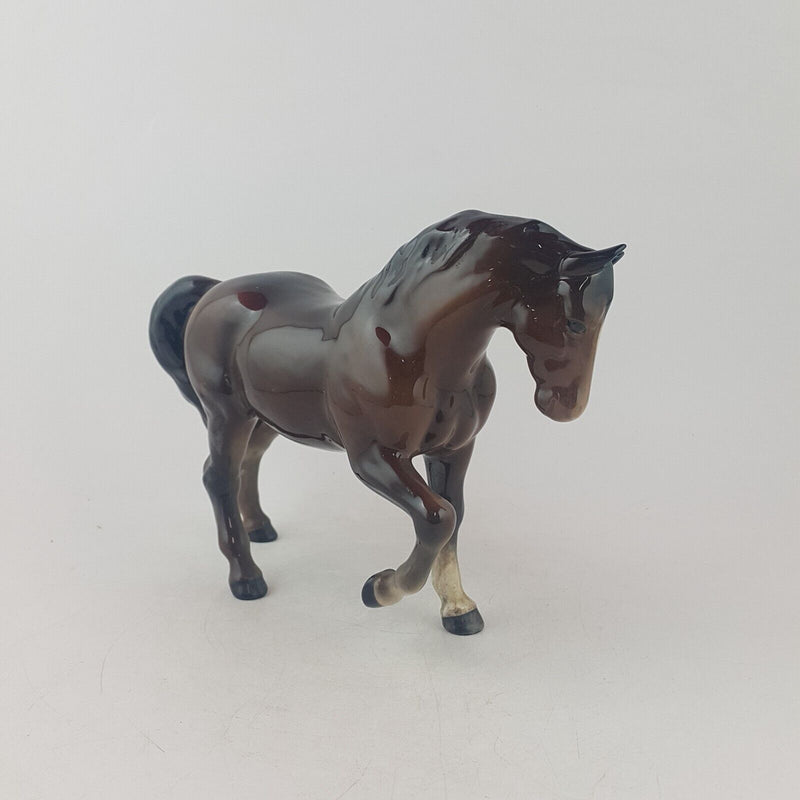 Beswick Horses Figurine 855 Stocky Jogging Mare Version 3 - 9020 BSK