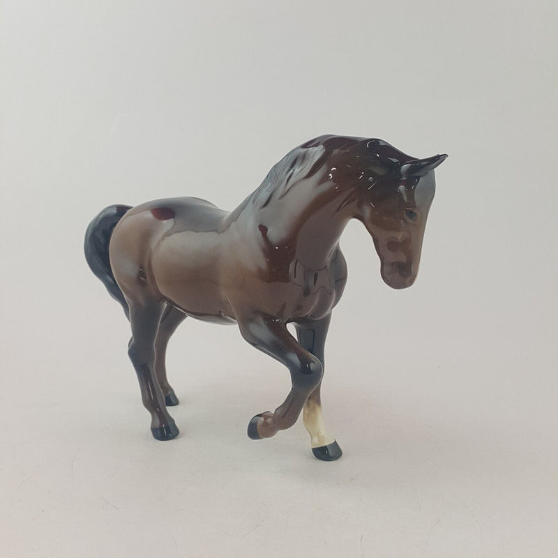 Beswick Horse Figurine 855 Stocky Jogging Mare (Chipped) - 8993 BSK