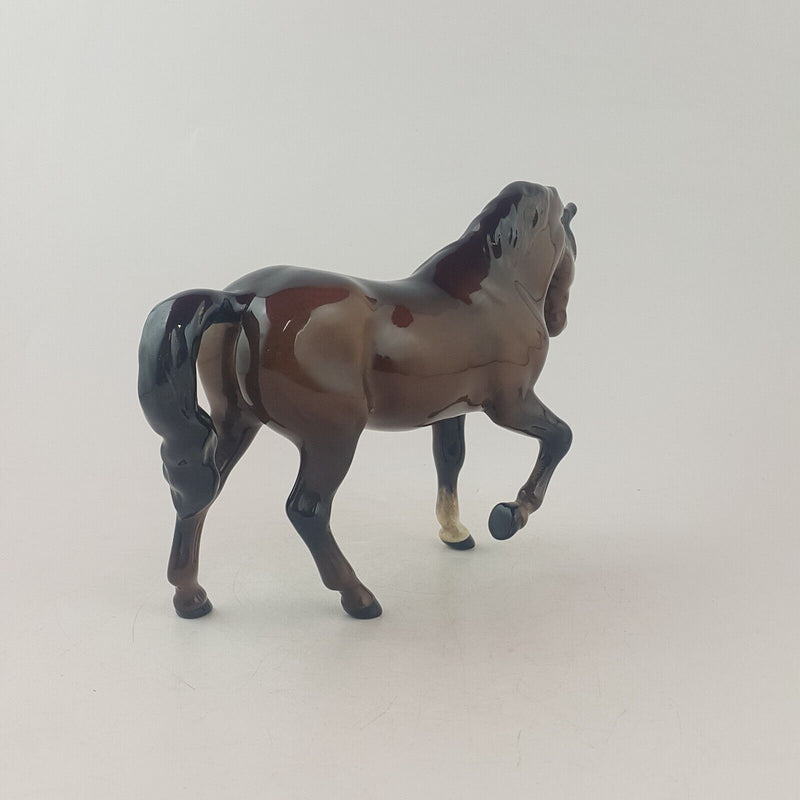 Beswick Horse Figurine 855 Stocky Jogging Mare (Chipped) - 8993 BSK