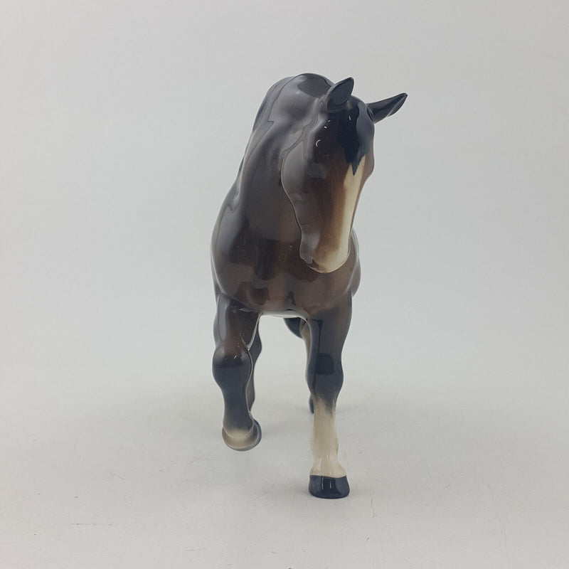 Beswick Horses - Stocky Jogging Mare 855 Third Version - BSK 3660