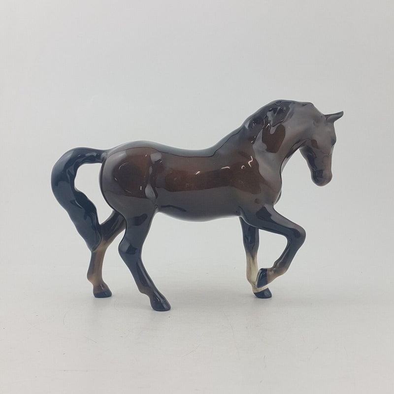 Beswick Horses - Stocky Jogging Mare 855 Third Version - BSK 3660