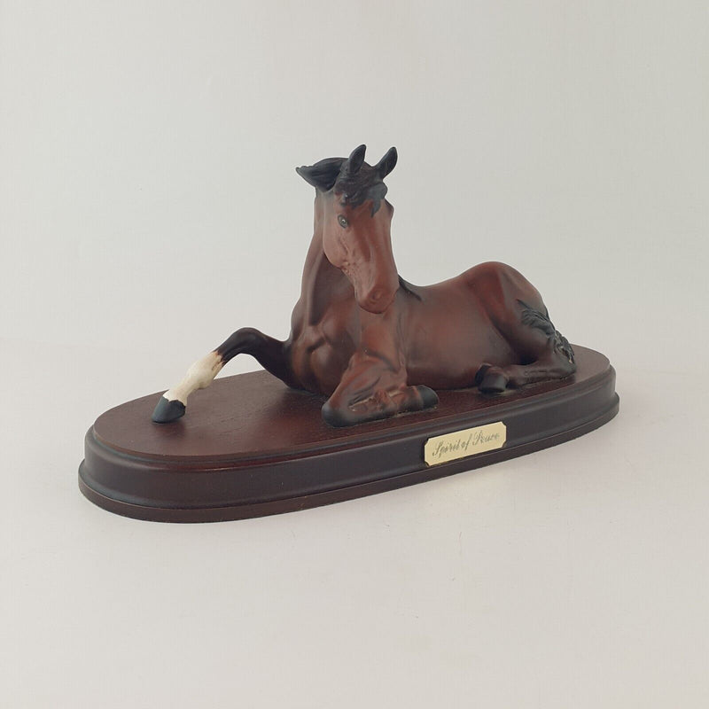 Beswick  Horse  Figurine 2916 - Spirit of Peace on Wooden Plinths - 7752 BSK