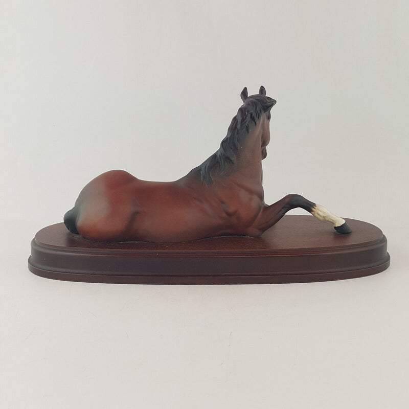 Beswick  Horse  Figurine 2916 - Spirit of Peace on Wooden Plinths - 7752 BSK