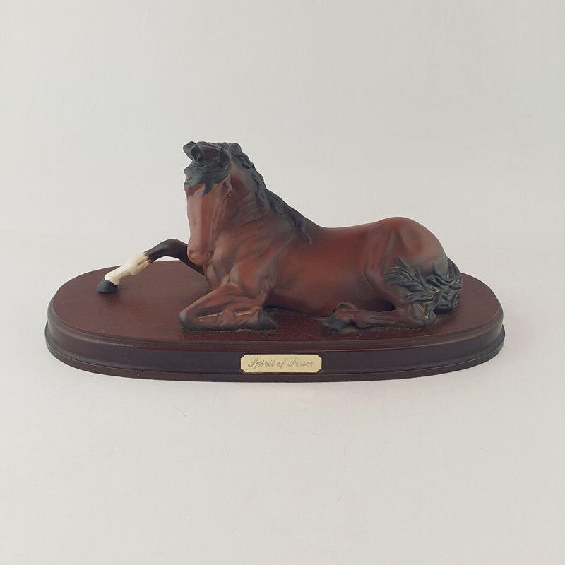 Beswick  Horse  Figurine 2916 - Spirit of Peace on Wooden Plinths - 7752 BSK