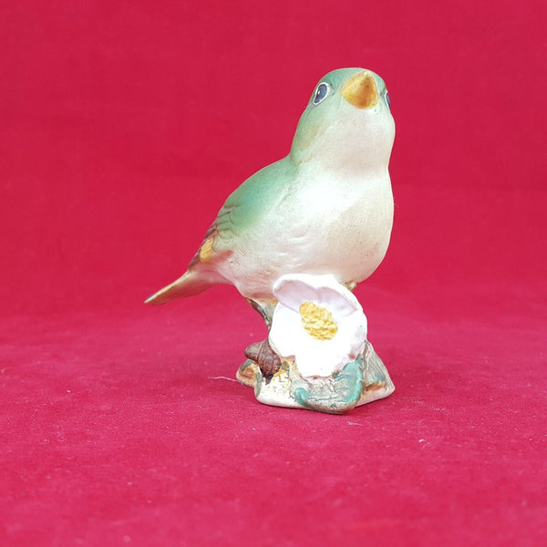 Beswick Bird Figurine  2105B - Greenfinch Second Version - BSK 5620