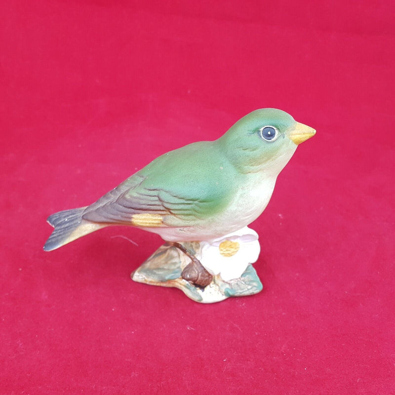 Beswick Bird Figurine  2105B - Greenfinch Second Version - BSK 5620