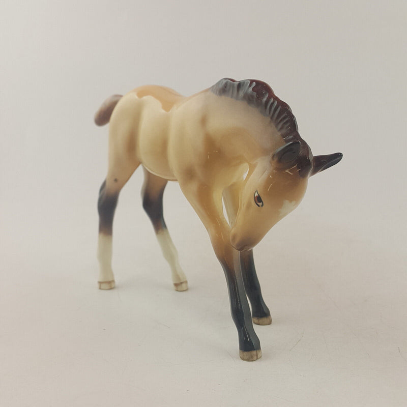 Beswick Horses - Large Foal Head Down 947 - Rare Limited Edition 730 - BSK 3633