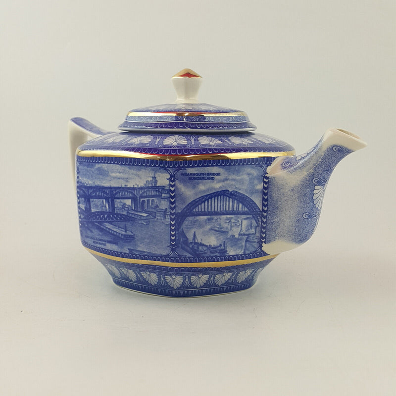 Ringtons Wade Ceramics Collector's Teapot - Historical English Places - OP 3677