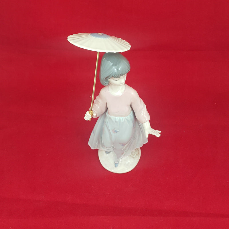 Lladro Asian Love 6156 (Boxed)