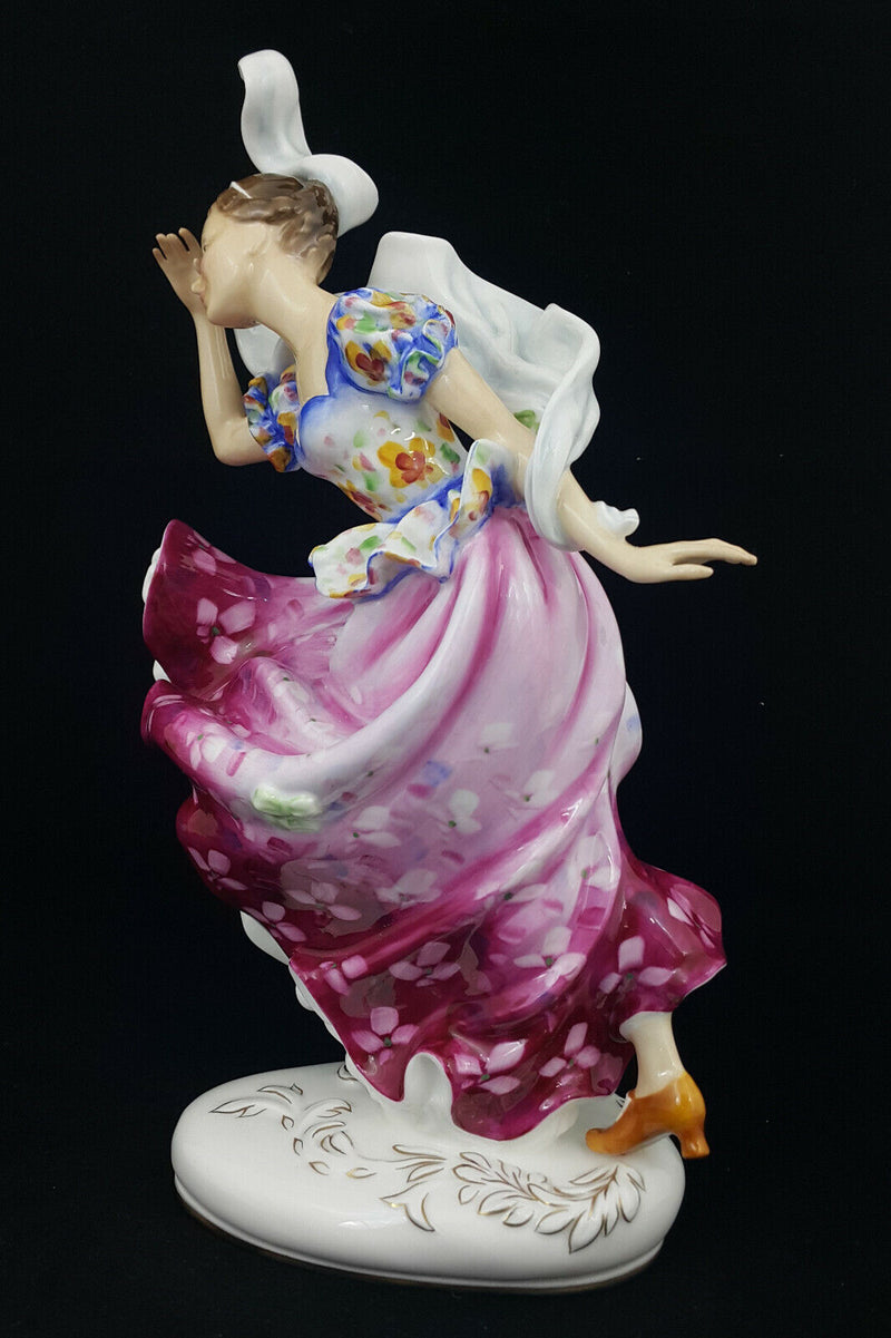 Royal Doulton Figurine Columbine HN2738