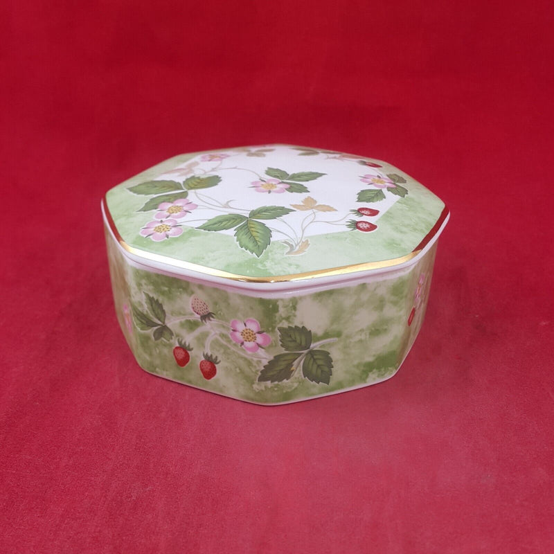 Wedgwood - Lidded Trinket Dish | Wild Strawberry - 9072 WD