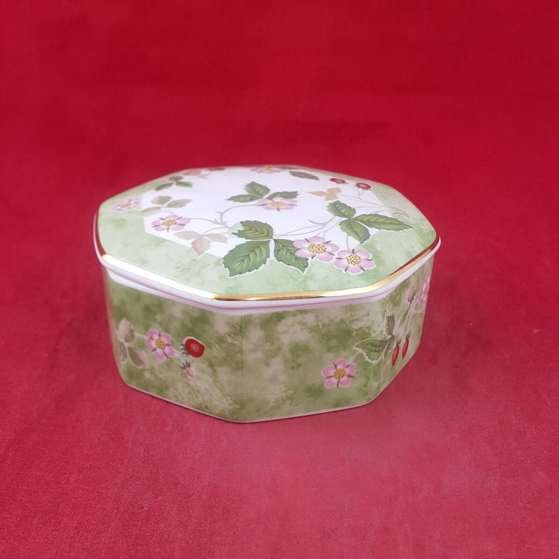 Wedgwood - Lidded Trinket Dish | Wild Strawberry - 9072 WD