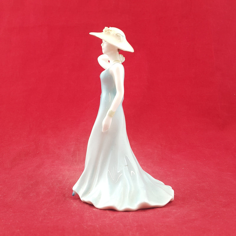 Coalport Figurine - Debutante Rosalind - CP 3272