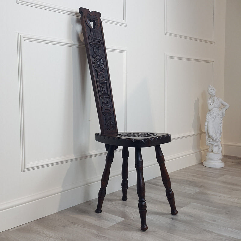 Carved Oak Spinning Chair - F188